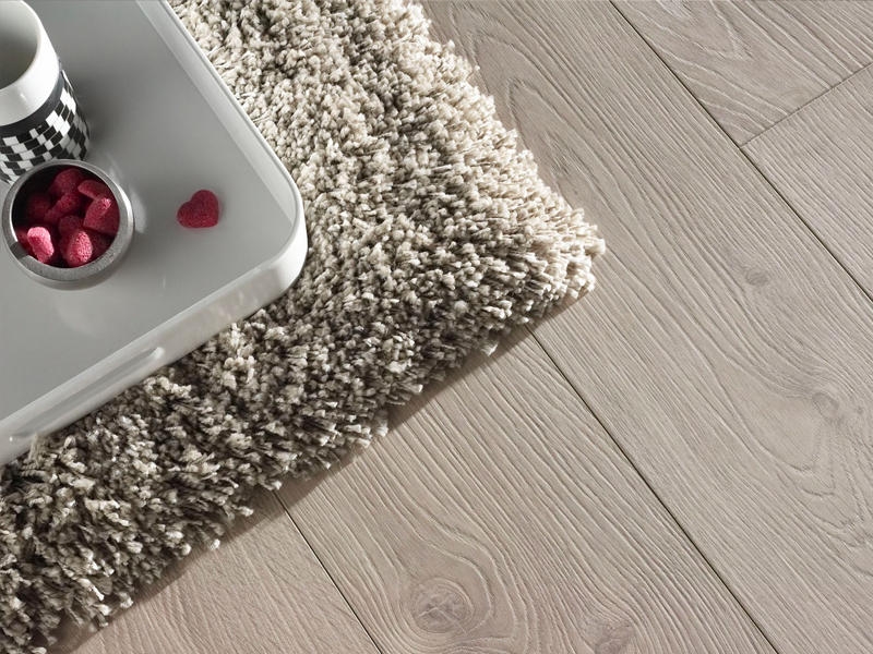 Platinium Laminate Flooring