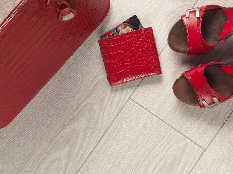 Platinium Laminate Flooring